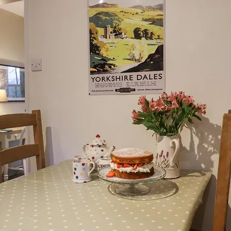 Lavender Cottage, Skipton *